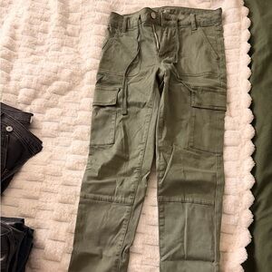 American Eagle Outfitters Olive Skinny Jeans